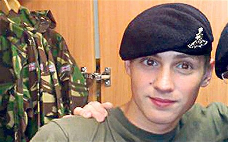 英國騷亂參與者身份復雜 士兵、嫩模、無知少女涉案