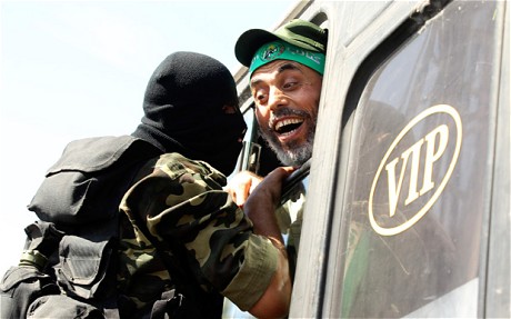 以色列指責(zé)埃及媒體粗暴采訪沙利特 巴人呼吁抓更多以士兵