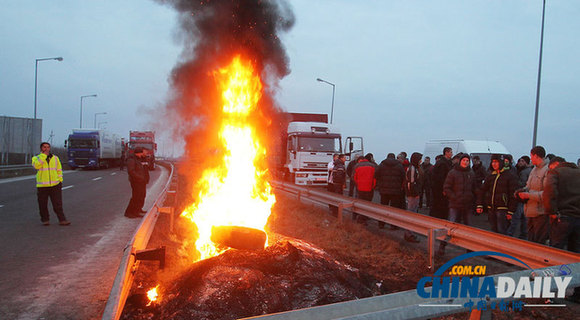 烏克蘭局勢四問：緣何動蕩？美歐的勝利？俄羅斯是否答應？還差不差錢？