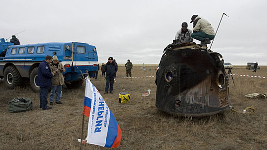 俄“聯盟”載人飛船著陸