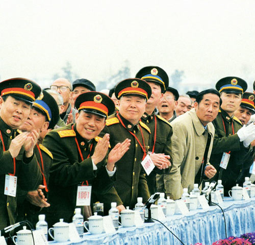 殲10戰機首次試飛的部分歷史照片對外公開