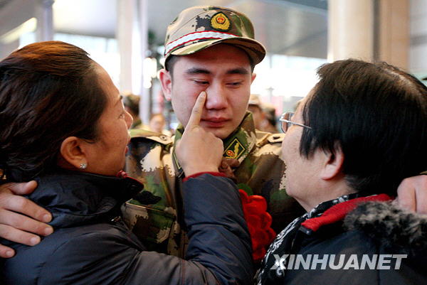 2009中國征兵政策變革 冬季兵員質量顯著提高