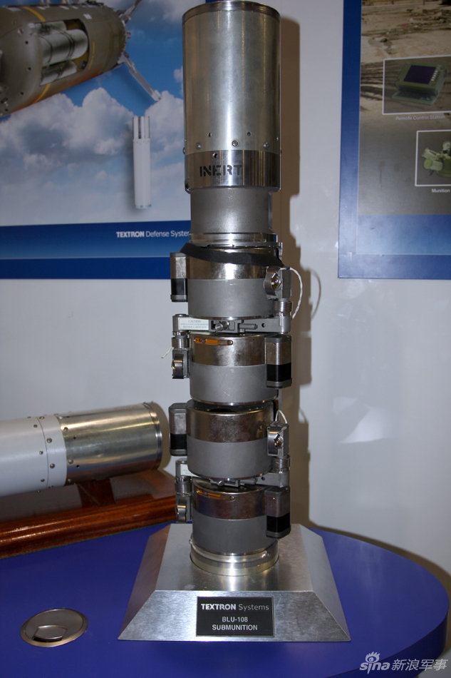 美國智能集束炸彈亮相新加坡