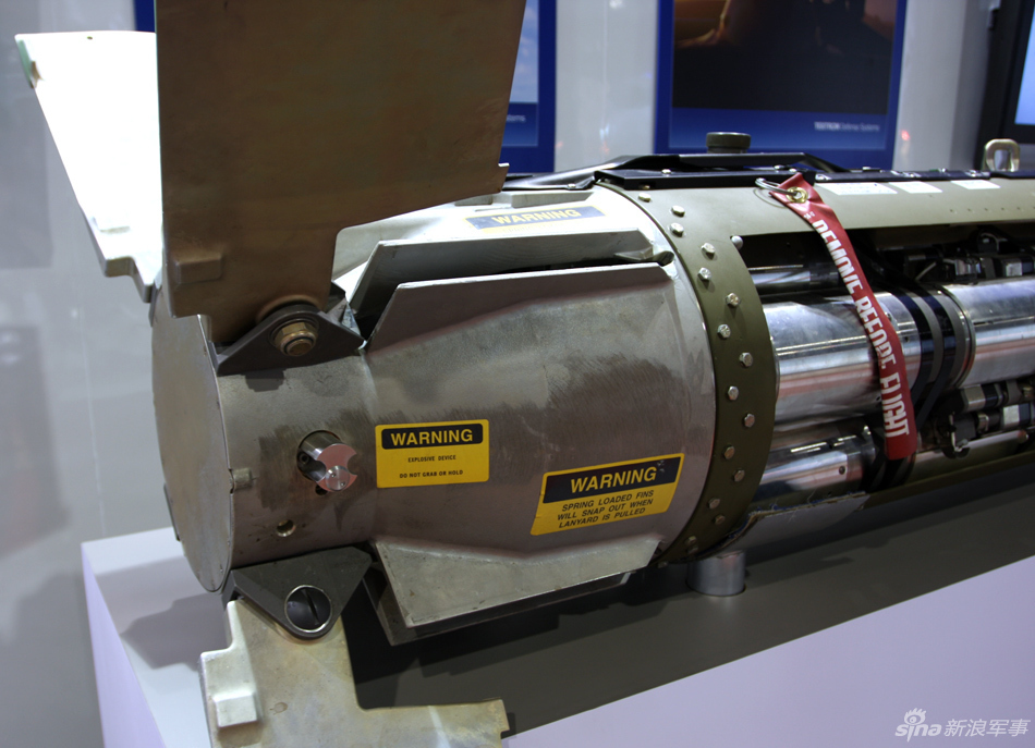 美國智能集束炸彈亮相新加坡