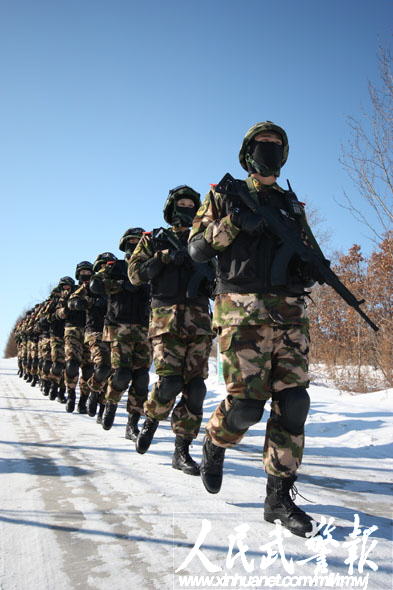 處突搶險爭先 武警鶴崗支隊被譽