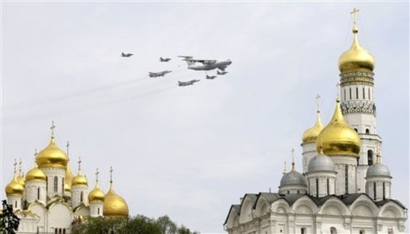 俄羅斯舉行空中閱兵預演 大批戰機飛過紅場上空(高清組圖)