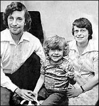 秘密交往三年，英國內政大臣與有夫之婦墜入愛河