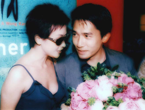 偉仔劉嘉玲老照片曝光 一起走過的日子(組圖)