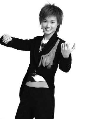 唐季禮嫌李宇春版花木蘭“不夠美”