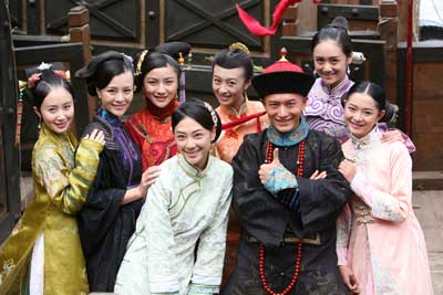 《鹿鼎記》劇照曝光 黃曉明與六個(gè)老婆