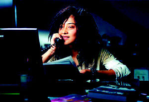 11月8日中國(guó)記者節(jié) 銀幕記者形象大回顧(圖)