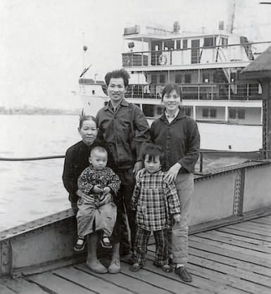 劉嘉玲：感謝梁朝偉總在我身邊