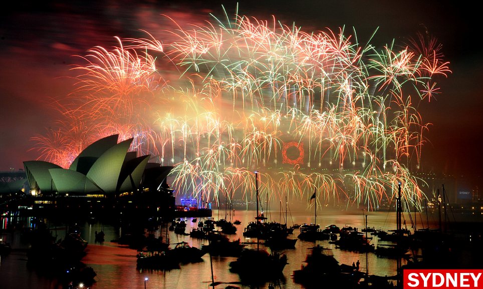 世界各地喜迎新年 煙花表演絢麗登場(chǎng)