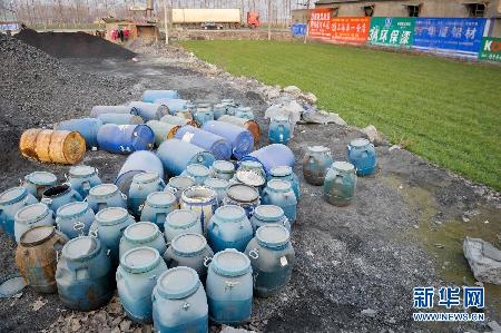 “生態(tài)炸彈”曝出利益鏈