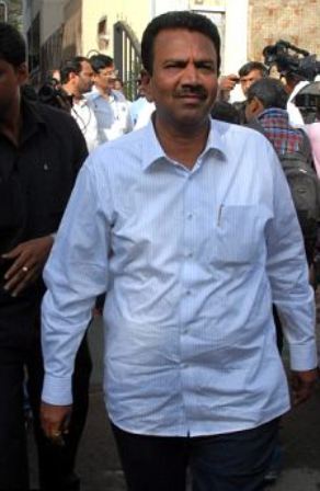 開會時傳看色情片惹眾怒 印度三名地方高官丟烏紗帽