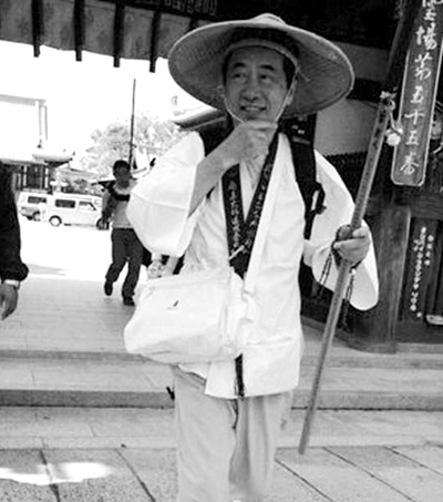 下臺政要在忙啥？老貝逍遙、盧拉抗癌、菅直人朝拜