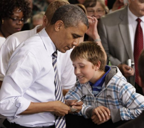 美小學生為聽總統(tǒng)演講逃課 奧巴馬親自代寫假條
