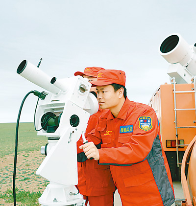 神九今日10時許返回預定區域 主著陸場準備就緒