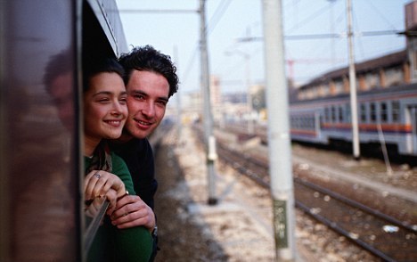 研究表明夫妻若上班方向一致 婚姻幸福感更強(qiáng)