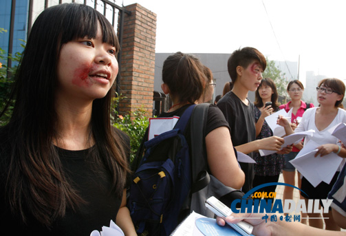 李陽家暴致離婚案今日三審 預計八月底宣判