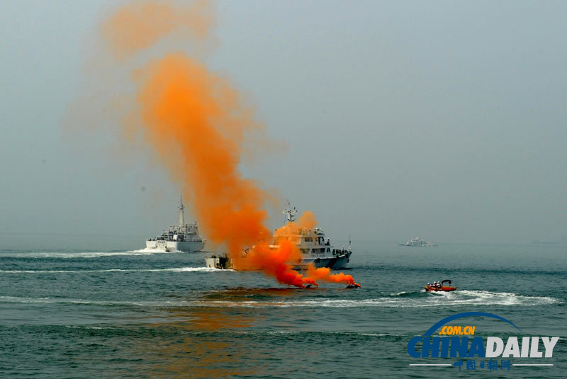 海峽兩岸舉行海上聯合搜救演練