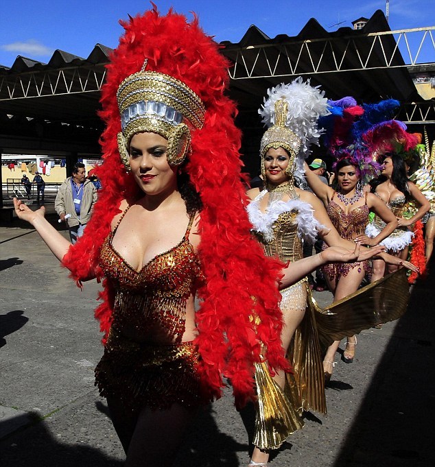 哥倫比亞一監獄舉行年度選美比賽 助女囚犯改過自新