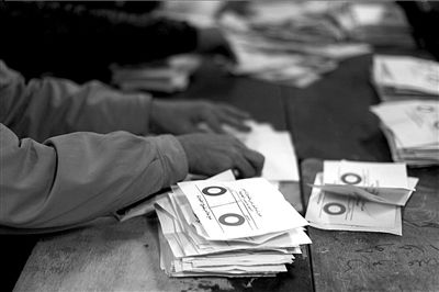 埃及新憲法草案公投通過(guò) 反對(duì)派稱(chēng)公投存舞弊