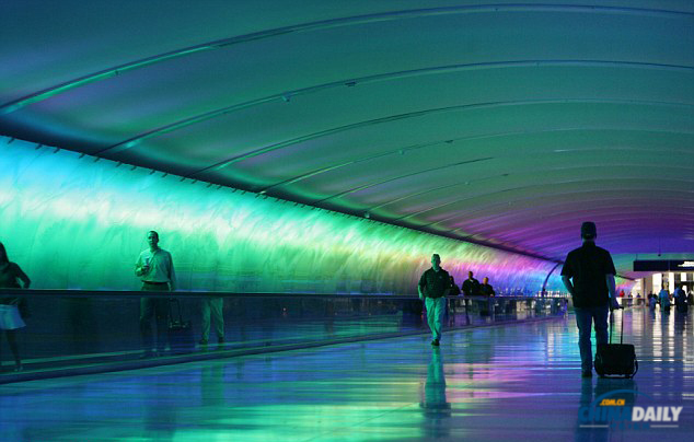 高壓鍋觸動(dòng)美國(guó)敏感神經(jīng) 沙特男子攜其入境被捕