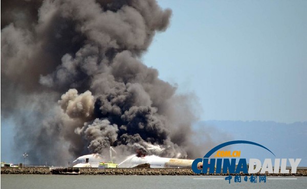 組圖：美國家運輸安全委員會開始調查失事飛機