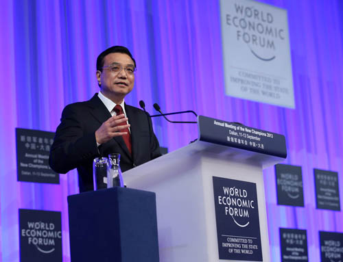 側(cè)記：李克強夏季達(dá)沃斯開幕式致辭 傳遞“中國信心”