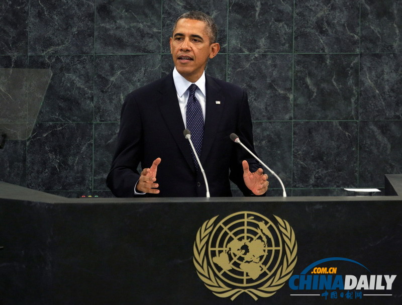 第68屆聯(lián)合國大會舉行 奧巴馬與潘基文握手秀親密