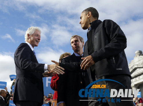 新書(shū)披露奧巴馬曾很怕應(yīng)酬克林頓 不愿與其單獨(dú)相處