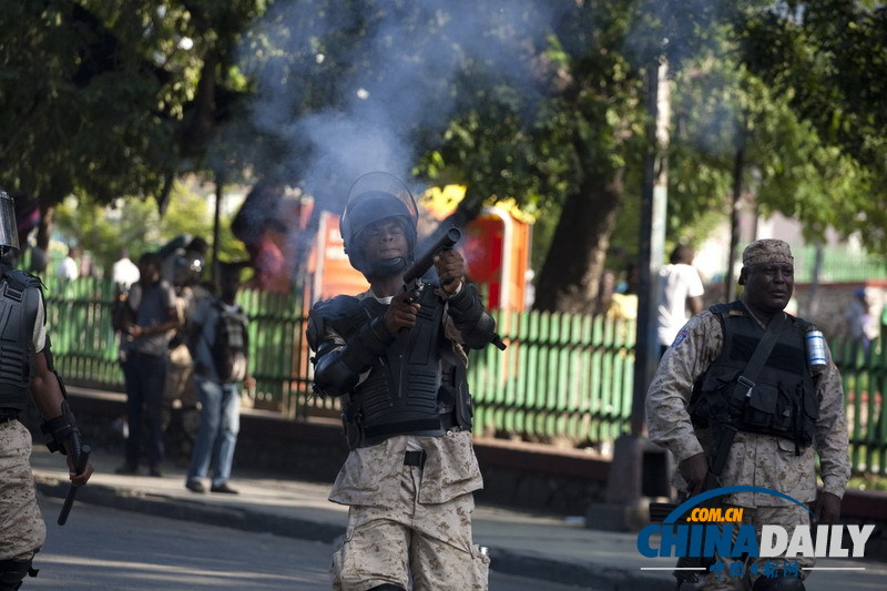  海地民眾反政府示威 要求總統(tǒng)下臺