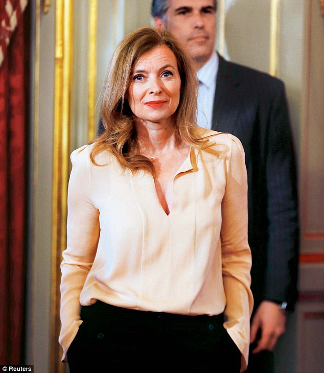 據傳奧朗德緋聞女友懷孕4個月 6月份或為總統添丁