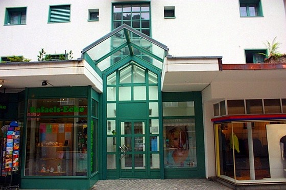 逛步行街喝咖啡 瑞士農村人竟這樣生活