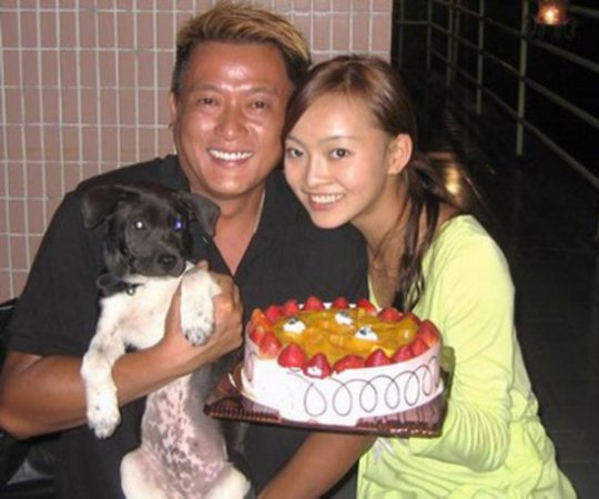 吳奇隆劉詩(shī)詩(shī)17歲之差 港臺(tái)大叔都愛(ài)找內(nèi)地嫩妻？