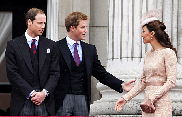英媒拿皇室開涮 哈里王子是威廉凱特的“婚姻第三者”？