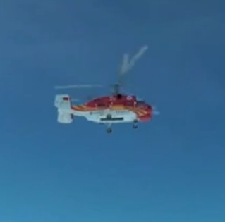 雪龍號南極營救被困船員