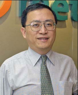 Machine makers in paper chase