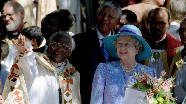 “彩虹女王”的帽子情結