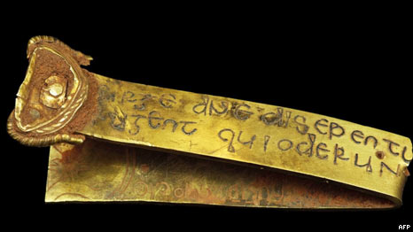 Ancient Treasure Find 發現了古代珍寶