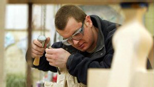 英國學(xué)徒培訓(xùn)“急需改革”