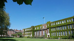 蘇格蘭大學獲得年度大學獎