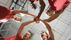 英國(guó)中小學(xué)體育課“活動(dòng)量不足”