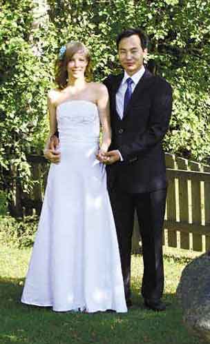 中山大學保安娶瑞典留學生 已獲瑞典居留卡