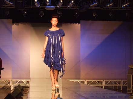 浙江理工大學上演“時裝秀”