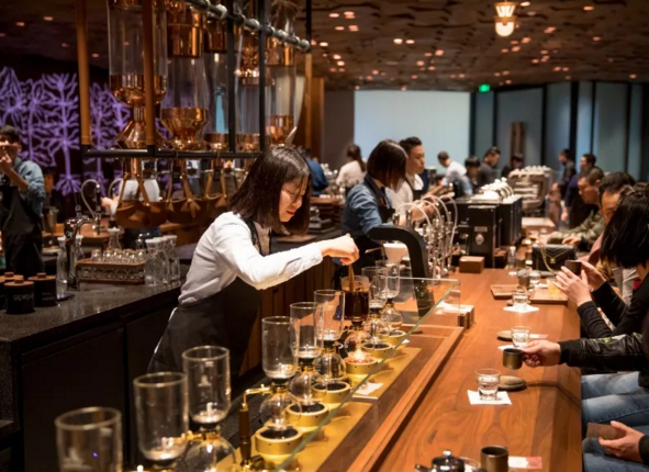 星巴克店員的圍裙有7種顏色，這里的秘密絕大數人都不知道