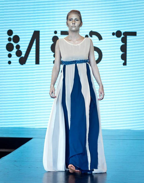 牛糞時裝：荷蘭設計師將牛糞改造成時裝