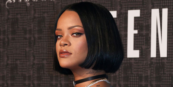 牛津熱詞:從玩失蹤到井字標簽