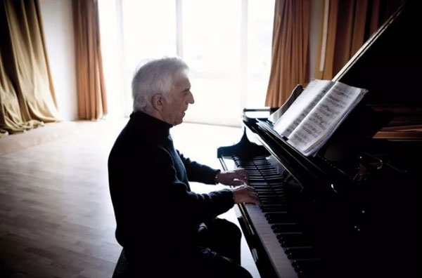 老外在中國：來感受中國音樂的力量！它正在走出國門，征服世界